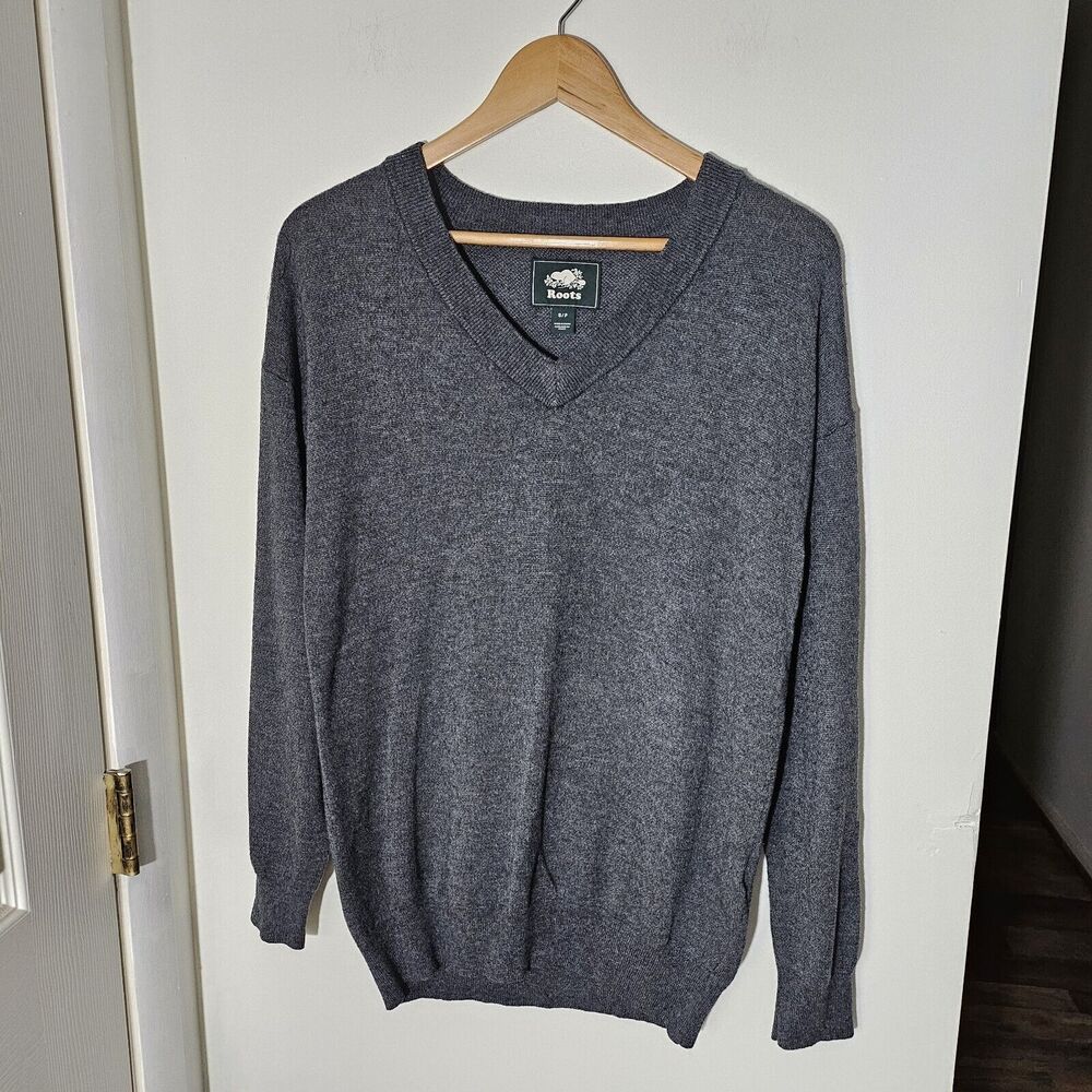 Roots Canada Men's Gray Wool Nylon Blend V-Neck Sweater Size Small EUC